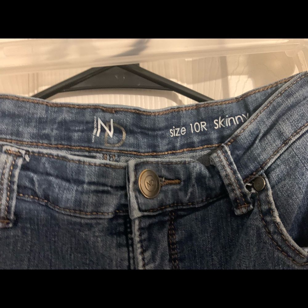 Jeans - Picture 3 of 3